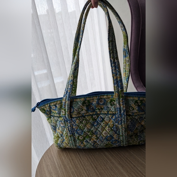 Vera Bradley English Meadow RETIRED PATTERN Green Blue Yellow Purse/ Handbag - Picture 3 of 8
